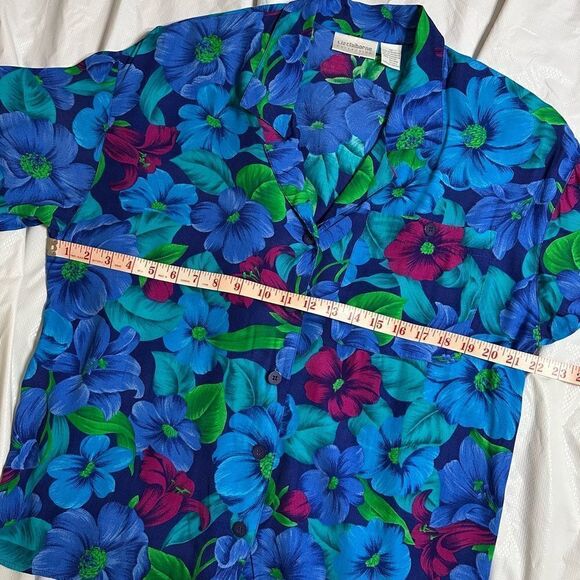 Liz Claiborne Collection Vibrant Floral Short sleeve Button-Up Shirt size 12 - Picture 8 of 10